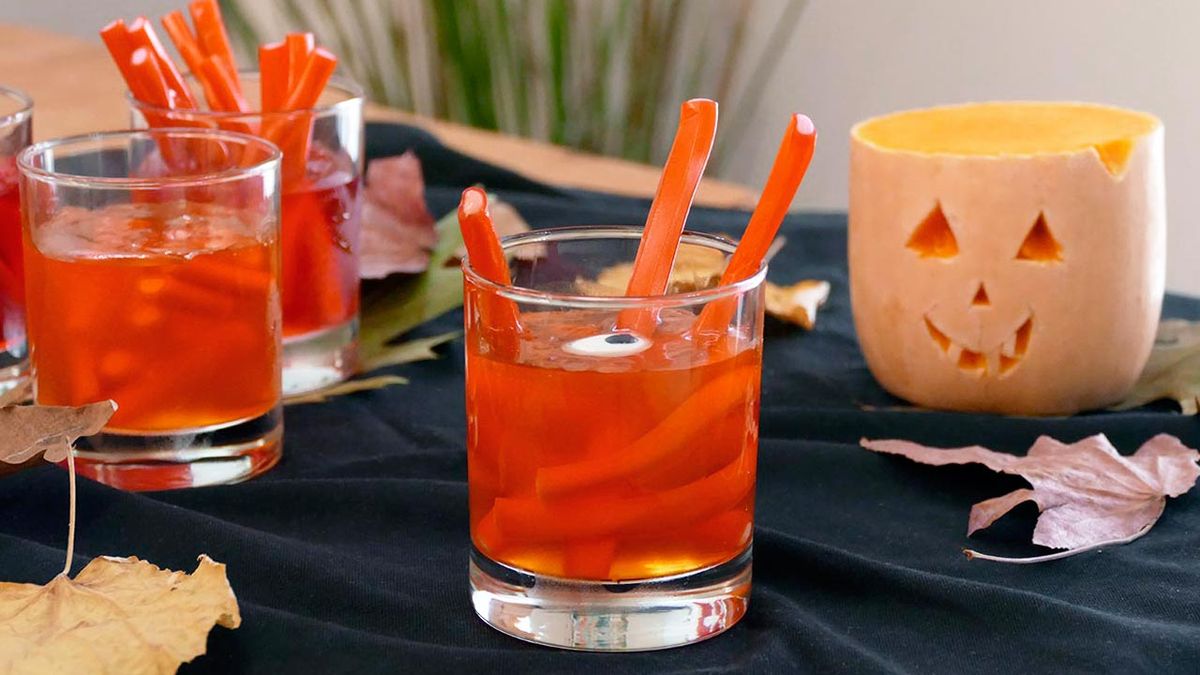 Recetas de Halloween para niños  gelatinas con golosinas