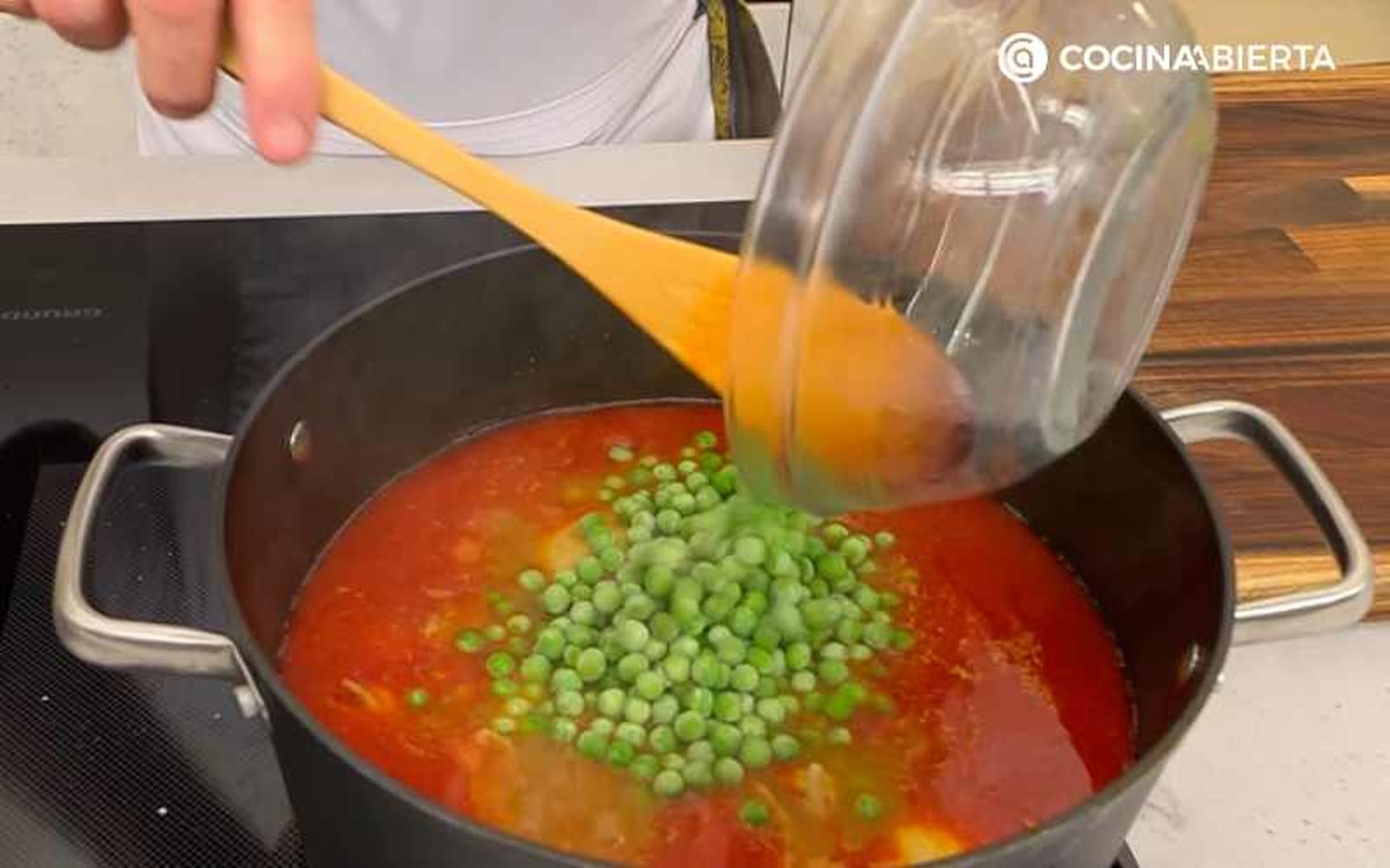 Añade los guisantes Añade los guisantes