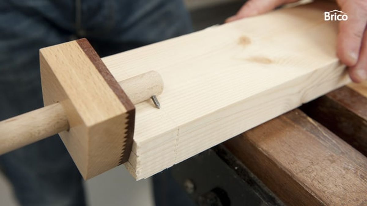 brico 0606 construccion mesa basica paso 1