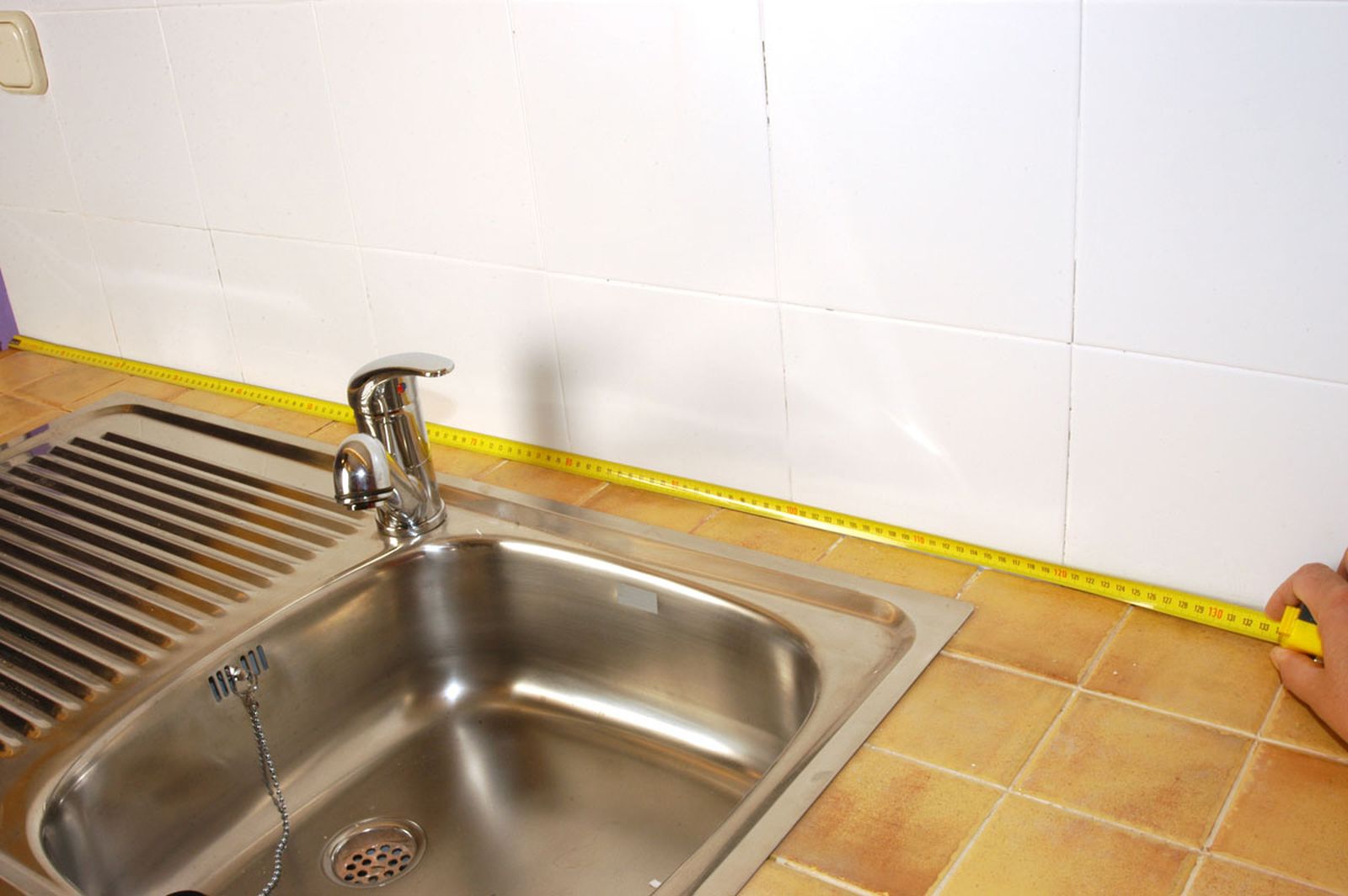 Colocación de copetes de cocina paso 2 Colocación de copetes de cocina paso 2