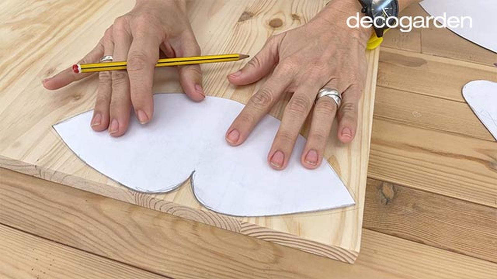 como hacer un movil decorativo madera paso 1 como hacer un movil decorativo madera paso 1