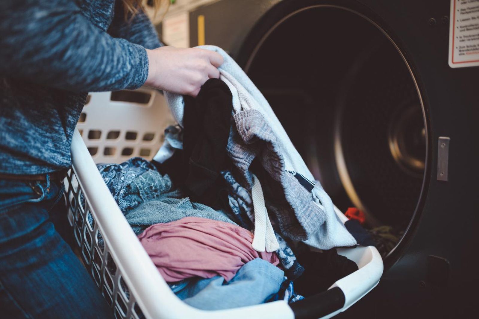 Si localizas moho en tu ropa, lávala de forma inmediata