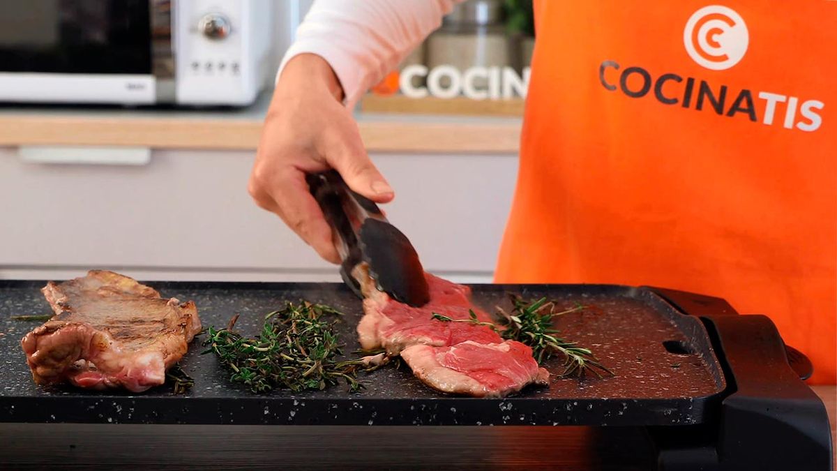 Receta de entrecot a la plancha con rösti de patata y calabacín  paso 4