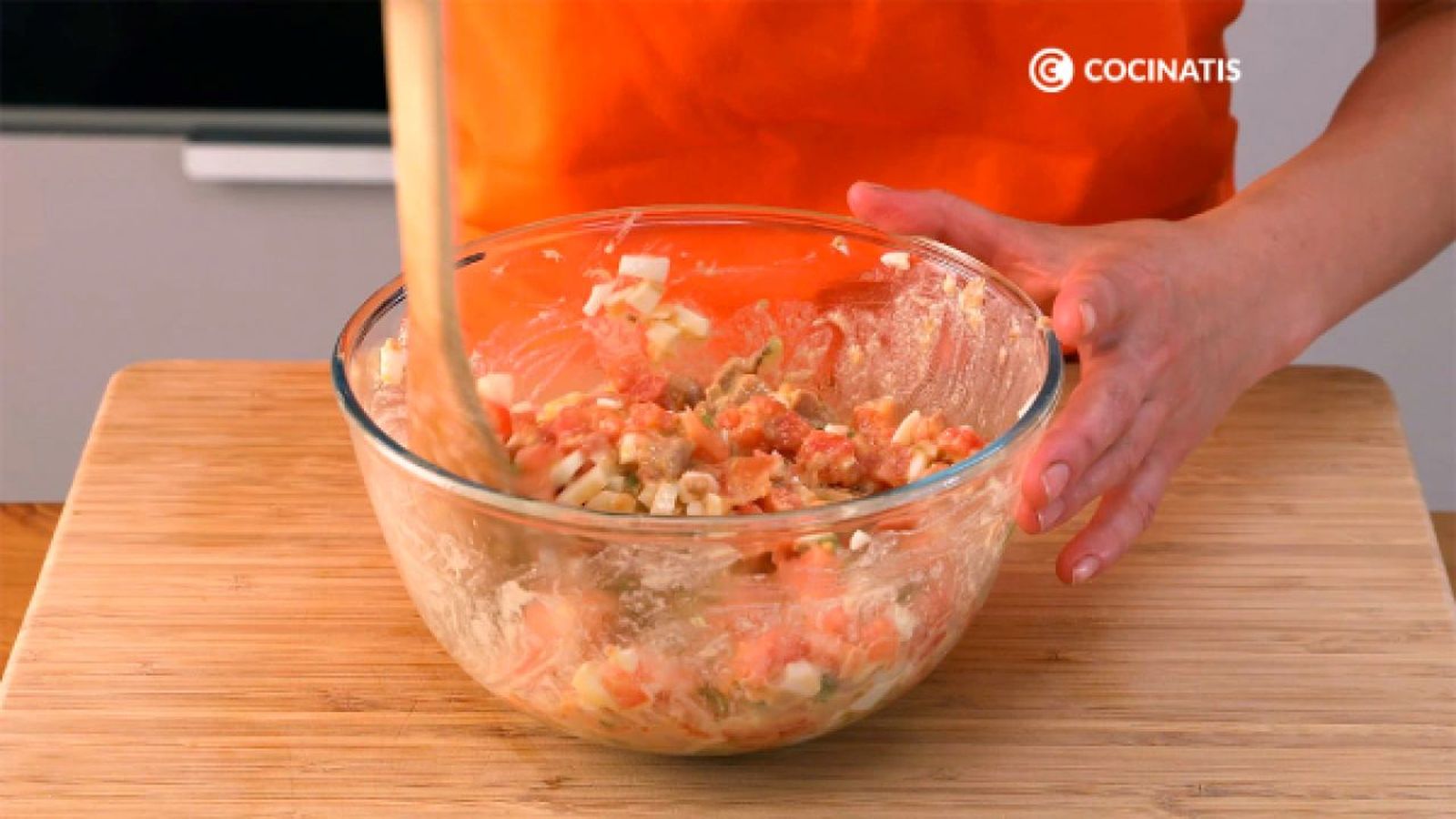 Receta de pipirrana, ensalada de tomate y pimiento paso 4 Receta de pipirrana, ensalada de tomate y pimiento paso 4