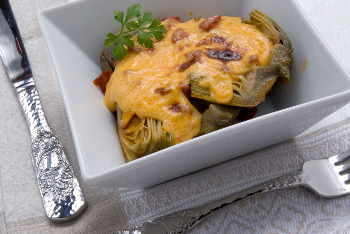 255 Alcachofas con bechamel de chorizo (4870)