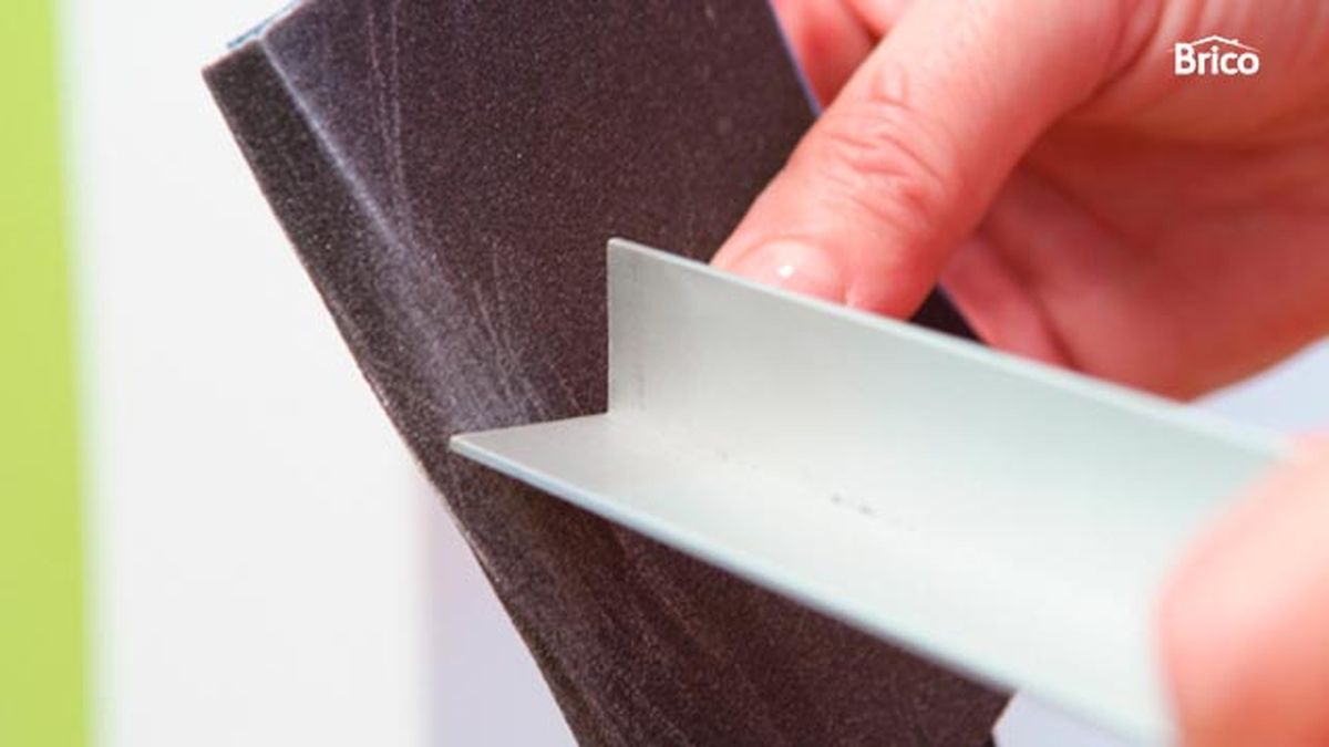 brico 0463 1 colocacion cantoneras aluminio paso 3